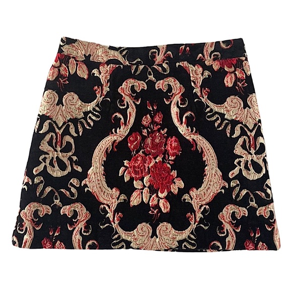 Forever 21 Dresses & Skirts - Forever 21 Rose Tapestry  Mini Skirt